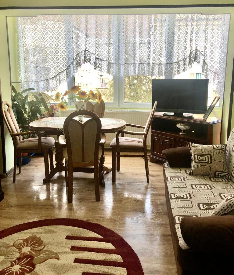 La Symo Apartament Straja Lupeni Lupeni  Екстер'єр фото