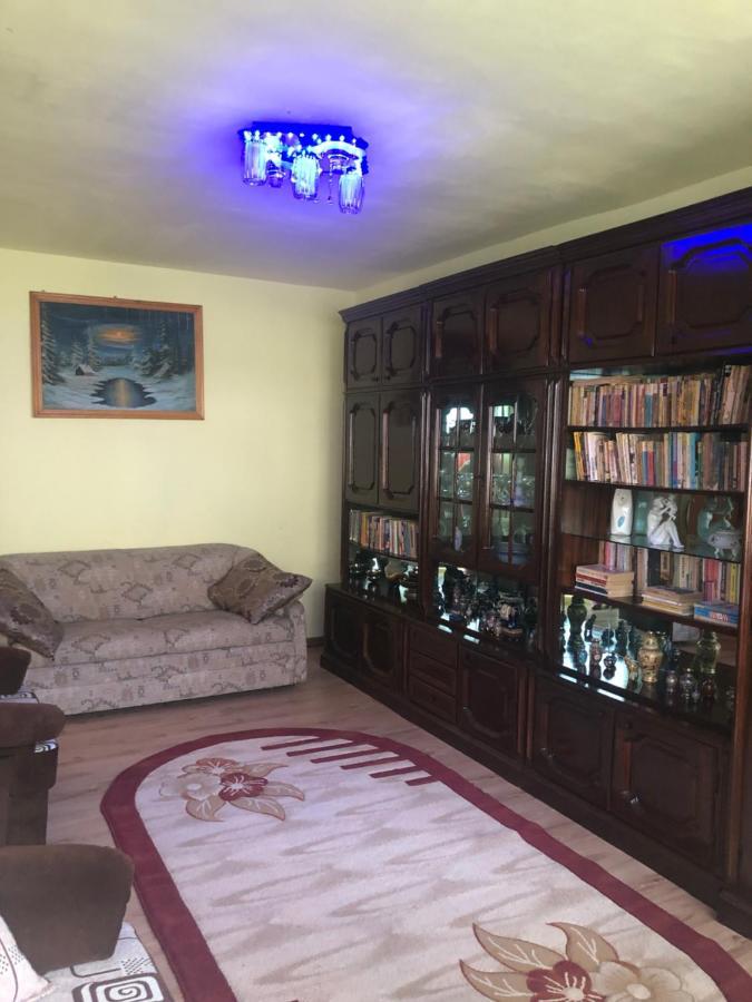 La Symo Apartament Straja Lupeni Lupeni  Екстер'єр фото